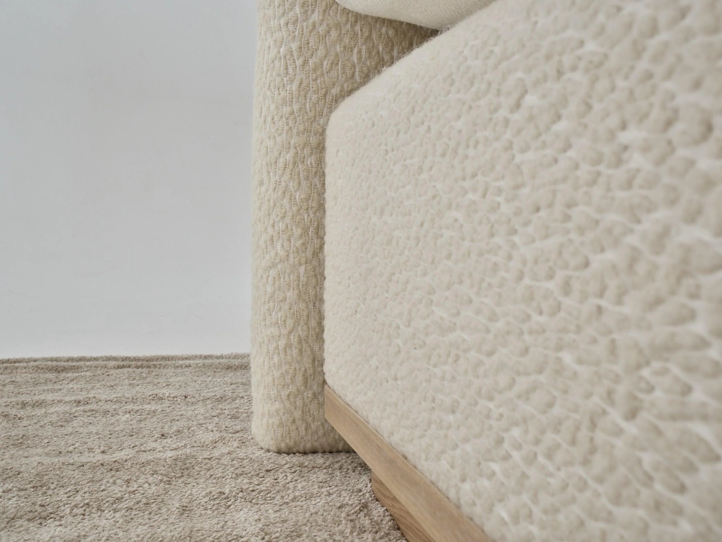 Headboard Plenitude from Nattiluxe