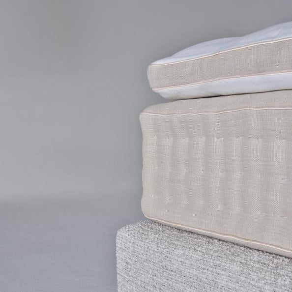 Mattress Topper Superb No. 3 from Nattiluxe