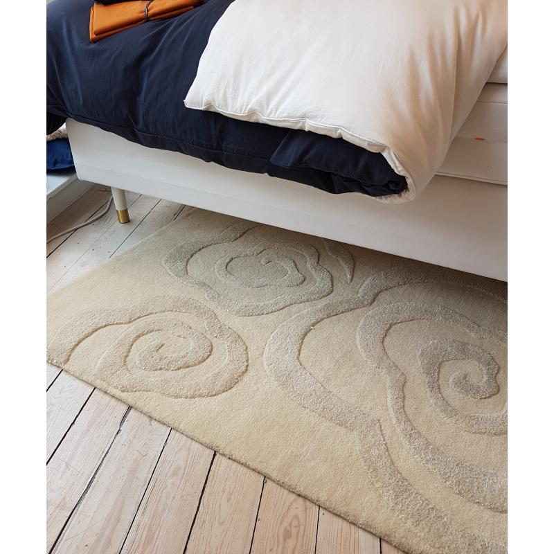 Carpet in Organic Silk and Wool - Roselines