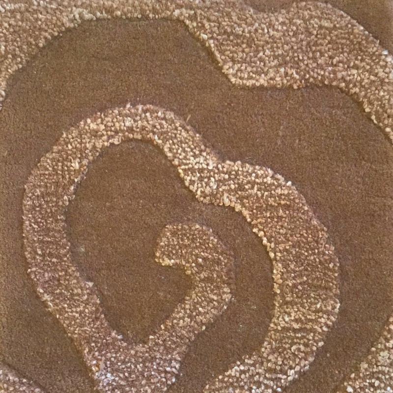 Carpet in Organic Silk and Wool - Roselines
